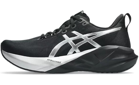 ASICS Novablast 5 running shoe